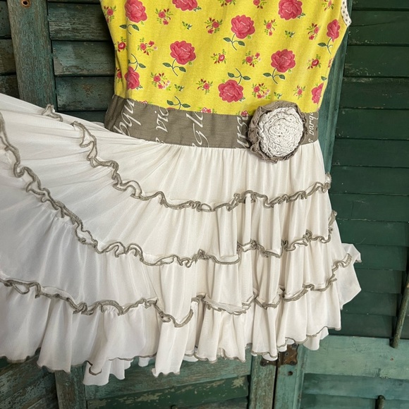 Mustard pie dress size 7 - Picture 5 of 6